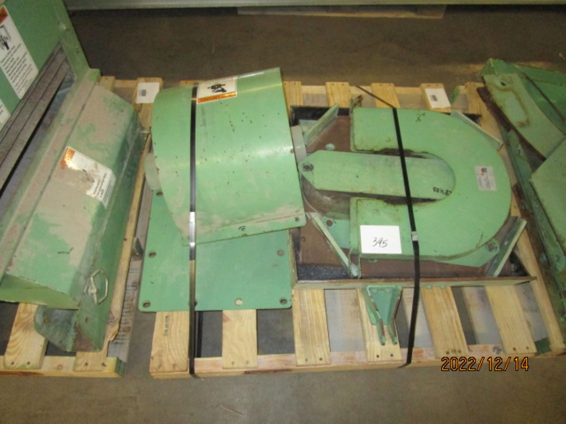 Lot Location: Greensboro NC 44'' X 24'' ROSKAMP CHAMPION HAMMERMILL MACHINE TYPE H-M, TYPE NUMBER 44 - Image 9 of 17