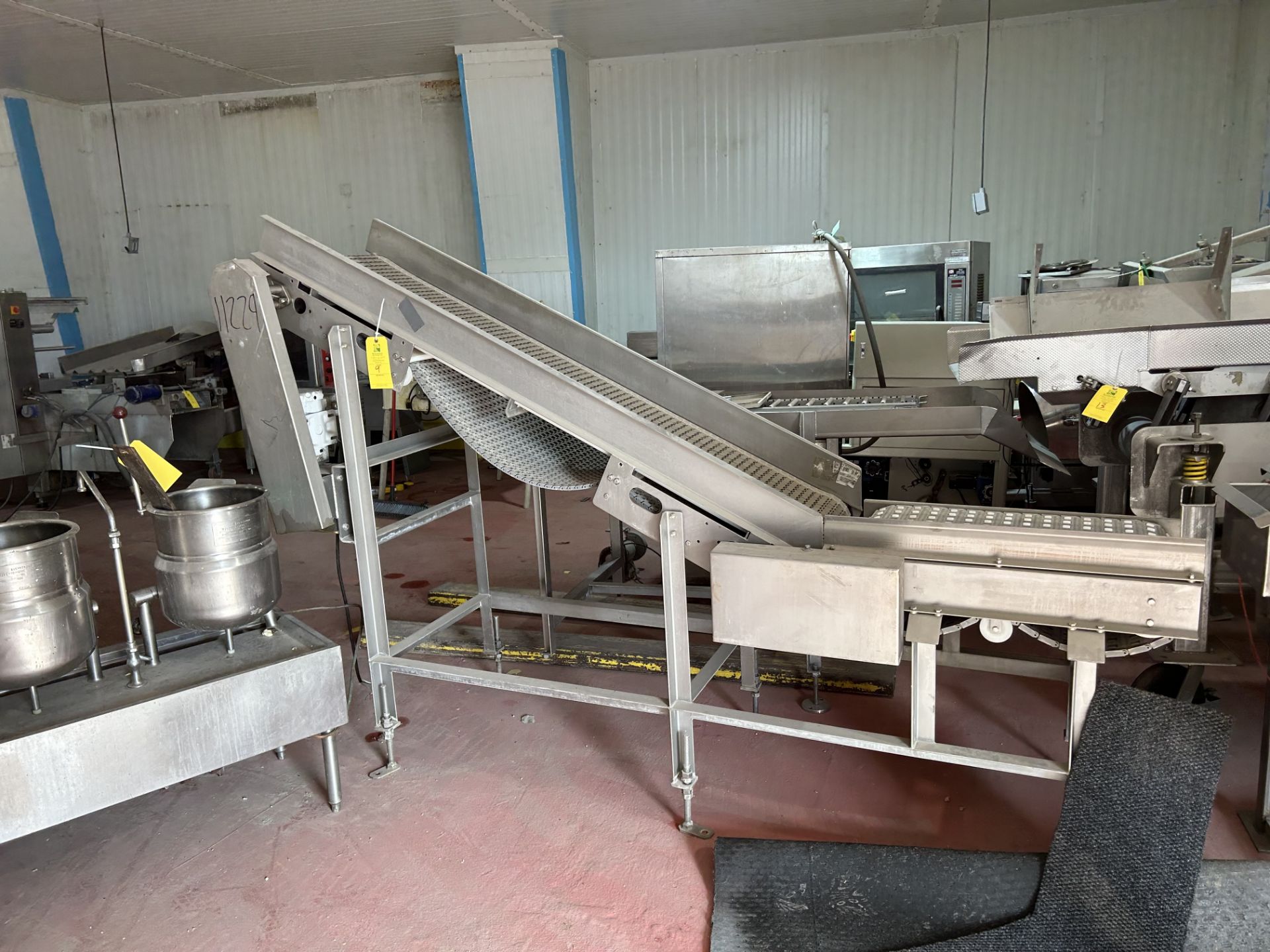 Lot Location: Hartley IA - Incline Belt Conveyor, 1 HP Motor - Image 4 of 4