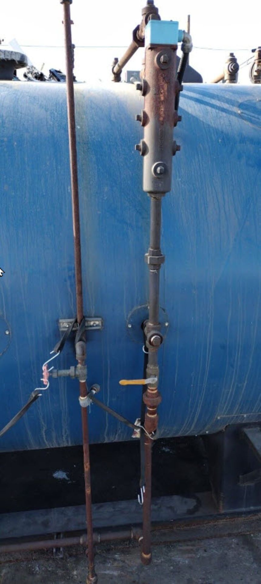 (Located in Hollister CA) 10 hp Hurst Firetube Boiler Unknown Series, Rigging Fee: $100 - Bild 6 aus 12