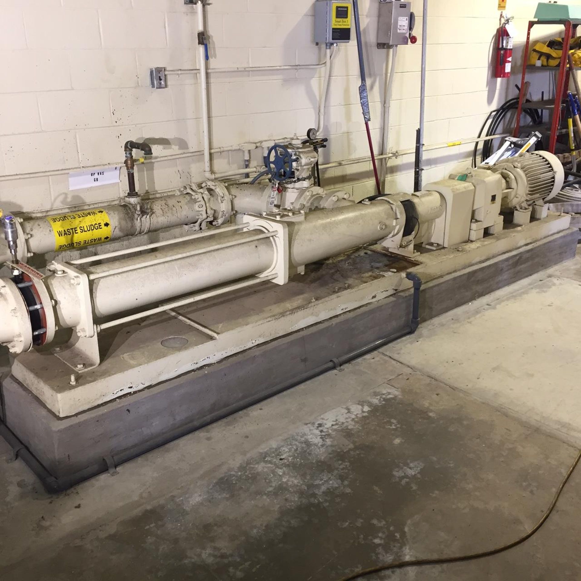 Lot Location: Greensboro NC NETZSCH NEMO PROGRESSIVE CAVITY PUMP MODEL NM -090-1L - Image 2 of 12