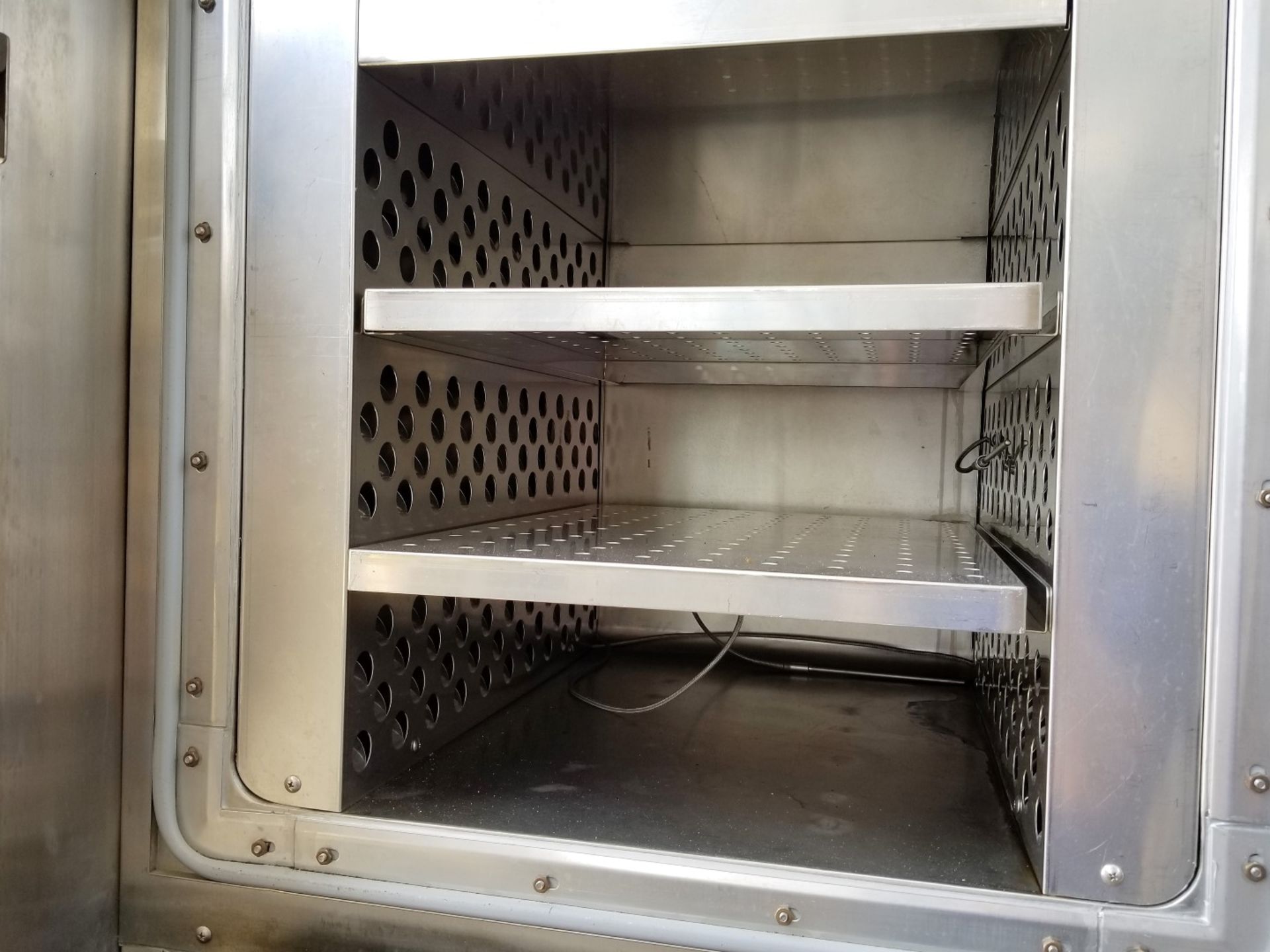 Lot Location: Greensboro NC Used Gruenberg Industrial Dual Cabinet Vacuum Drying Oven C/V15H4.5M - Bild 3 aus 4