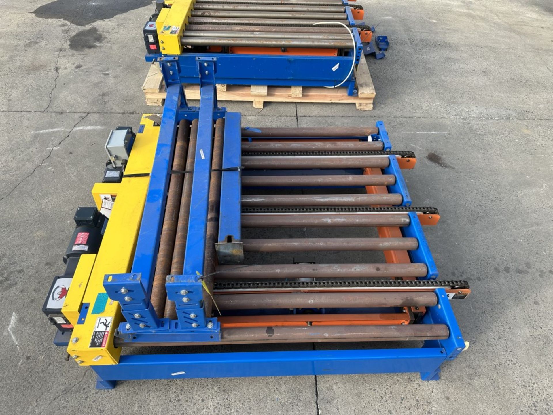 Lot Location: Greensboro NC 54'' x 150'', 3/4 HP LEWCO CHAIN DRIVEN LIVE ROLLER CONVEYOR WITH CHAIN - Image 11 of 17