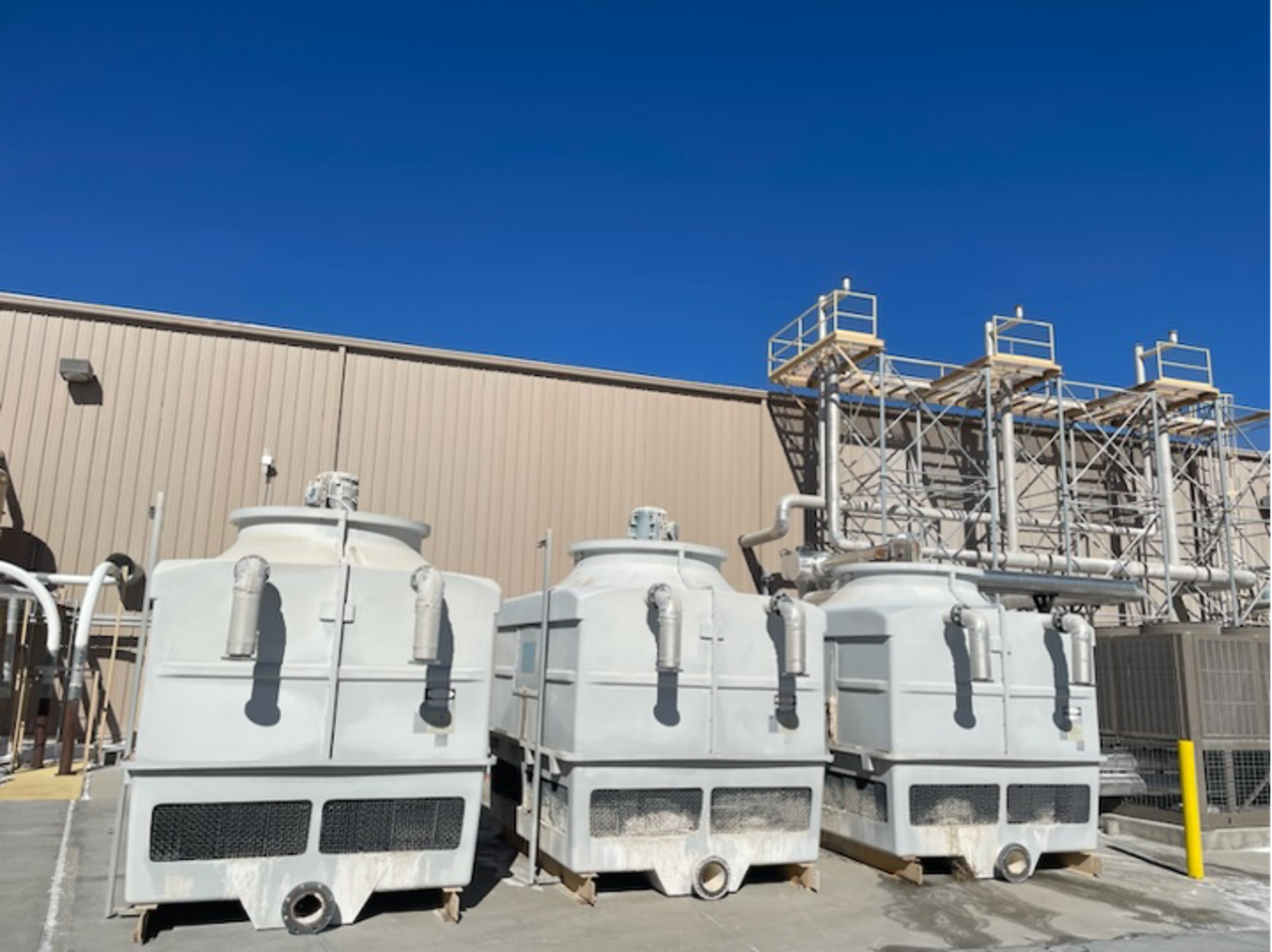 (Located in Kingman, AZ) Thermal Care FC 740 Tower Unit, Model# FCT40, Includes New Packing, Fans