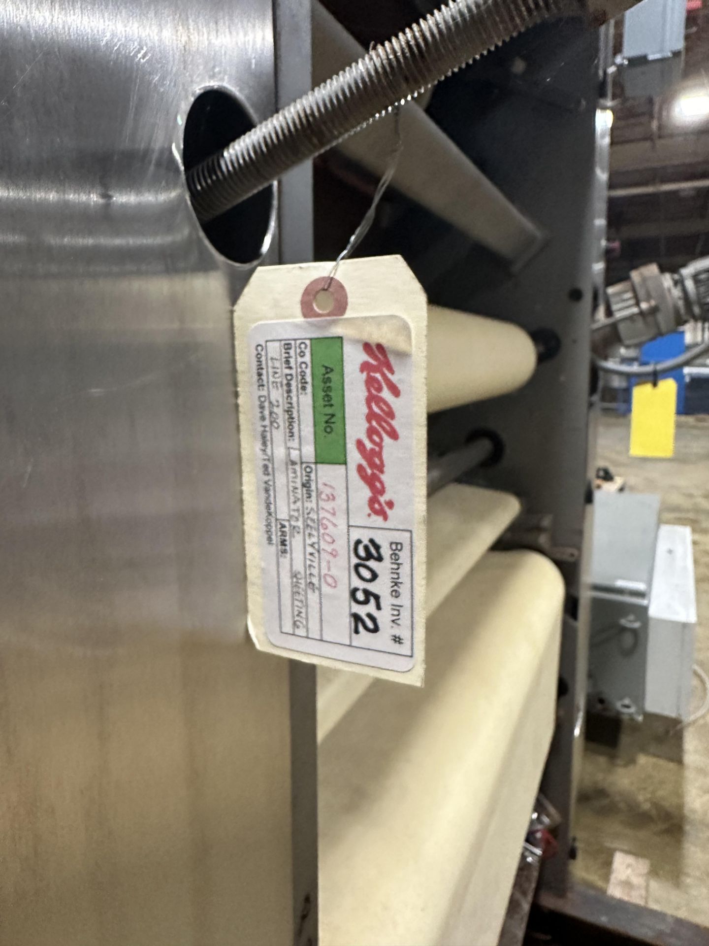 (Located In Springfield, MI) Spooner Vickers Laminating/Sheeting Stand - Image 3 of 14