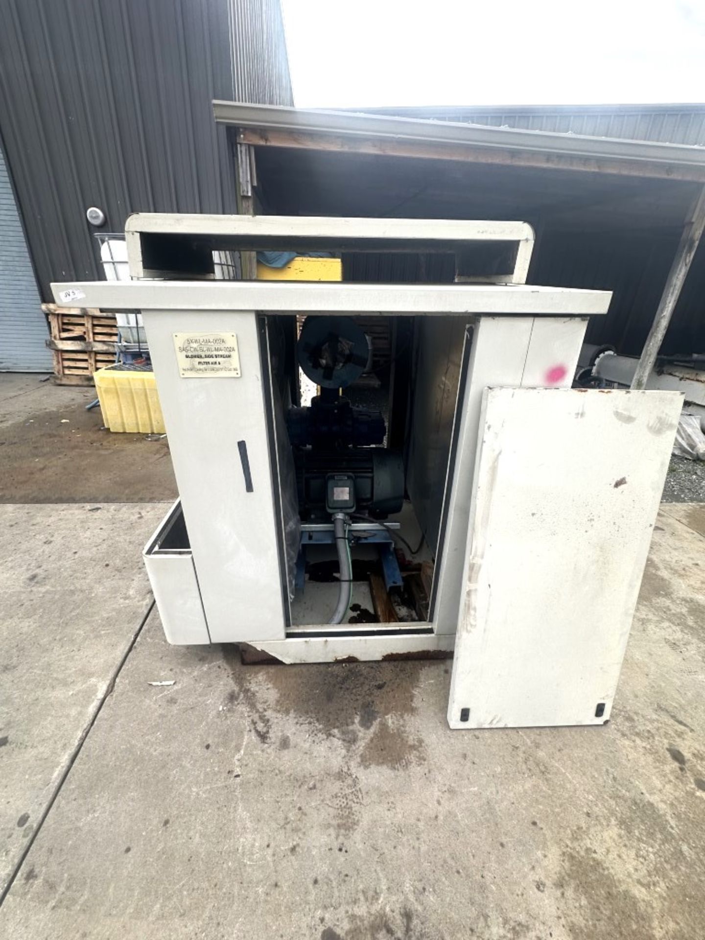 Lot Location: Greensboro NC 25 HP AERZEN BLOWER TYPE AMUSA- GM15L-00 - Image 9 of 11