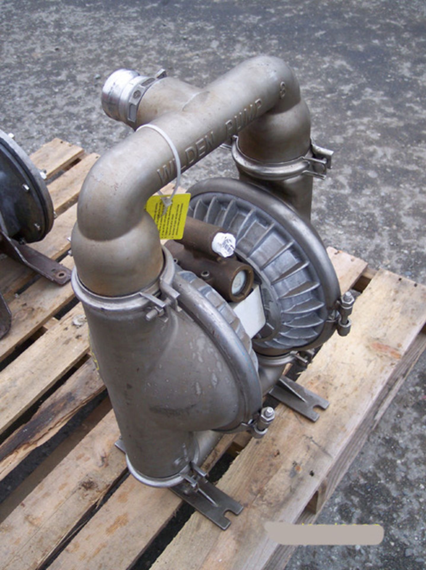 (Located in Morgan Hill, CA) Wilden Diaphragm Pump, Model T8/SAPB/TF/TF/STF, SN 0020284507 - Bild 2 aus 2