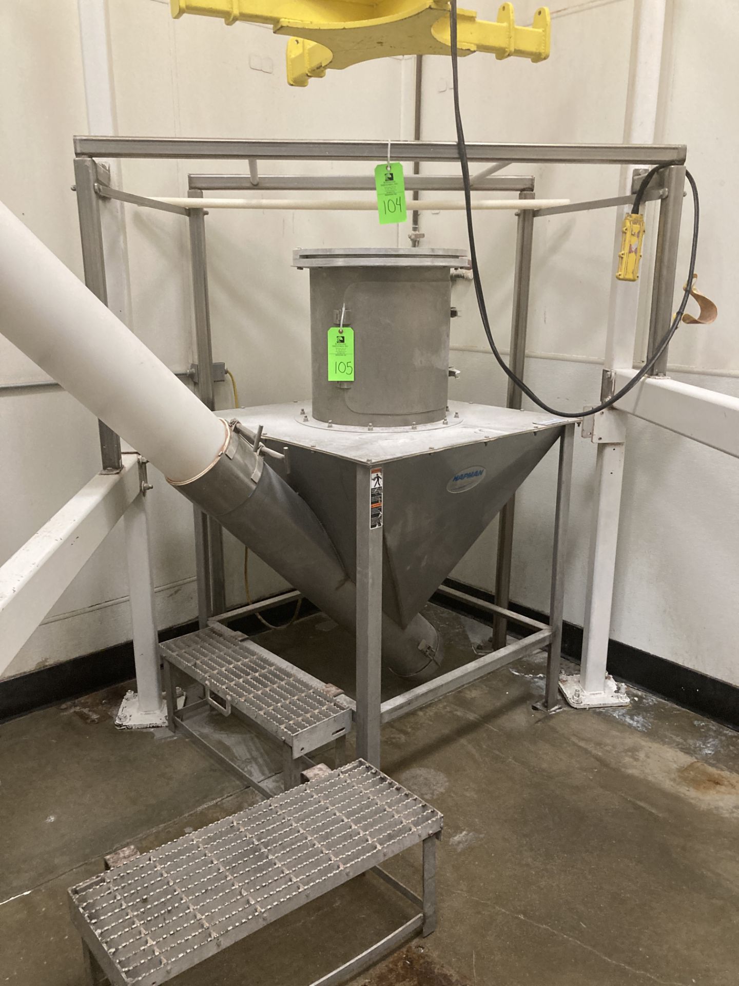 Hapman hopper auger feed conveyor Rigging Fee: $ 900