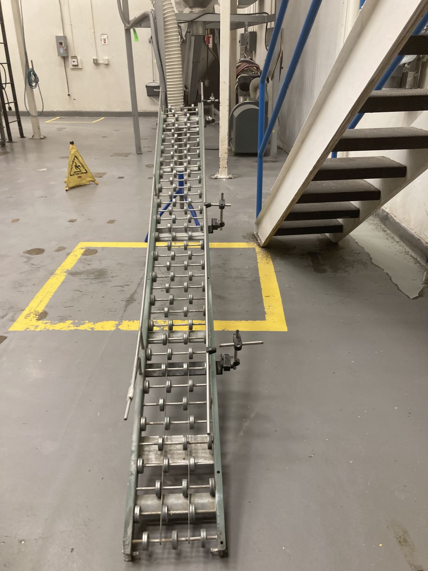 Roller skate conveyor, 10 in w x 10 ft lg Rigging Fee: $ 100 - Image 2 of 2