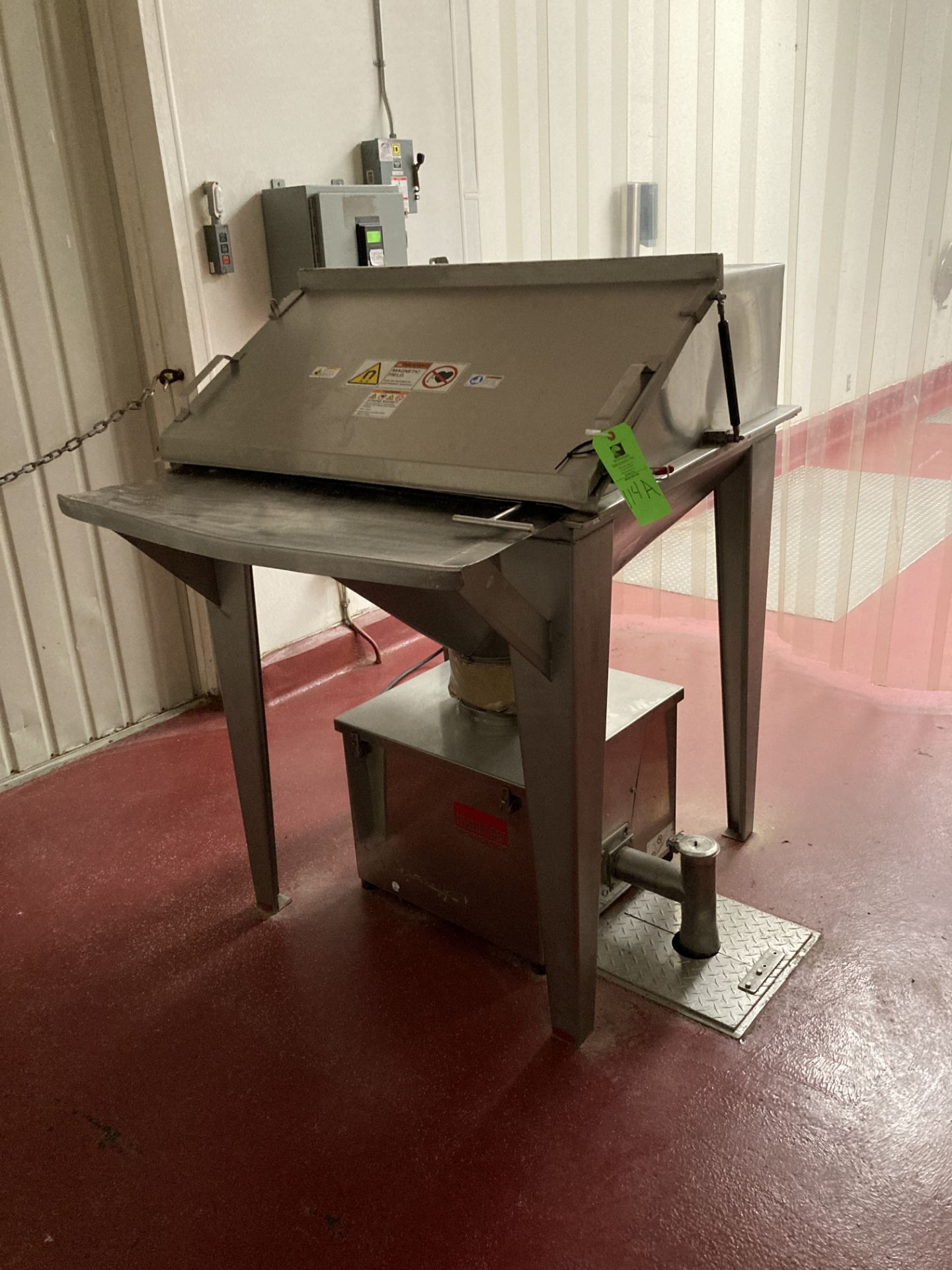 Flexicon hopper with Brabender Technologies feeder system, model FWSC/ CPLUS-0 Rigging Fee: $ 425