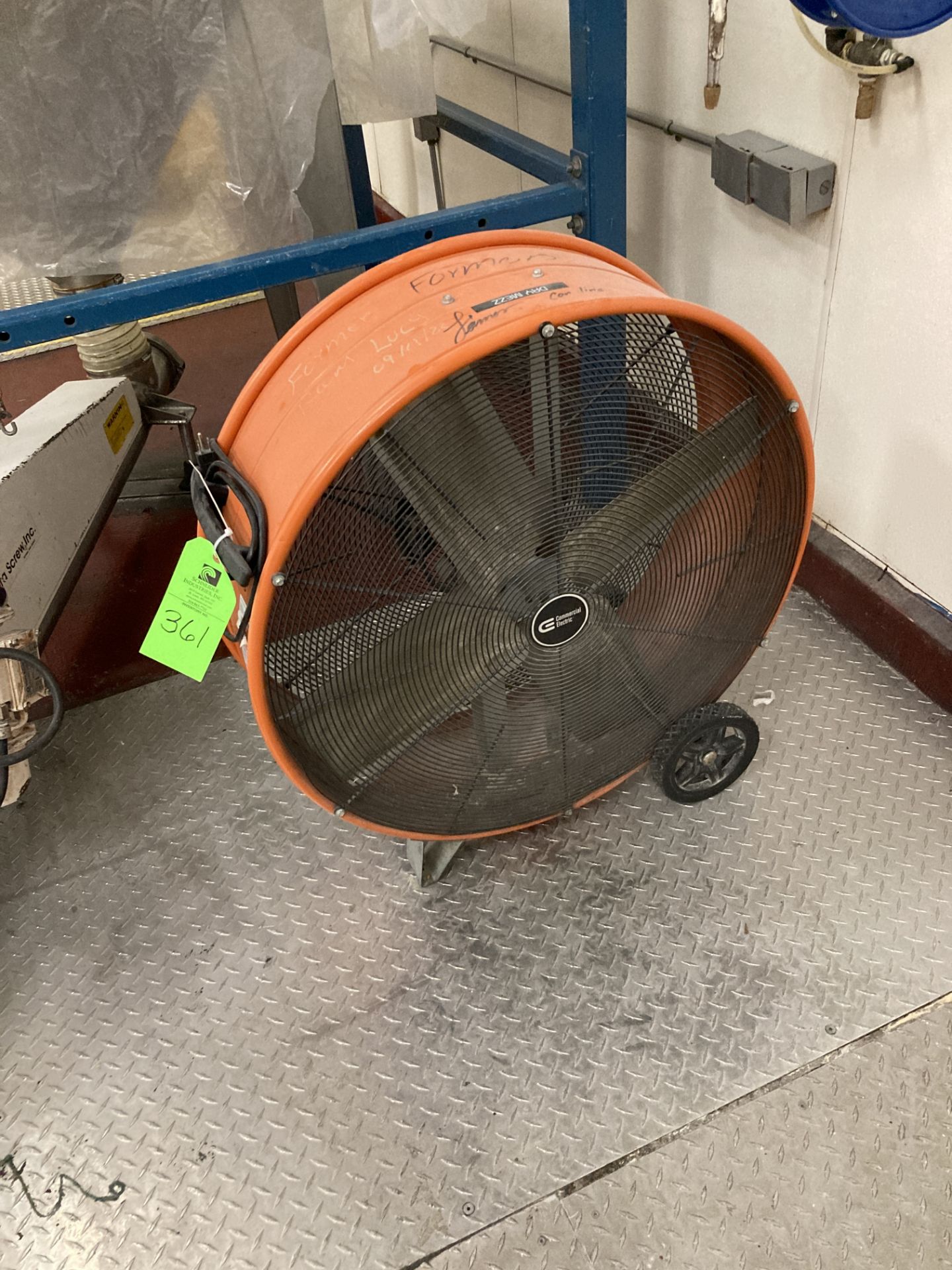 Portable fan, 30 in dia, 115 vac Rigging Fee: $ 35