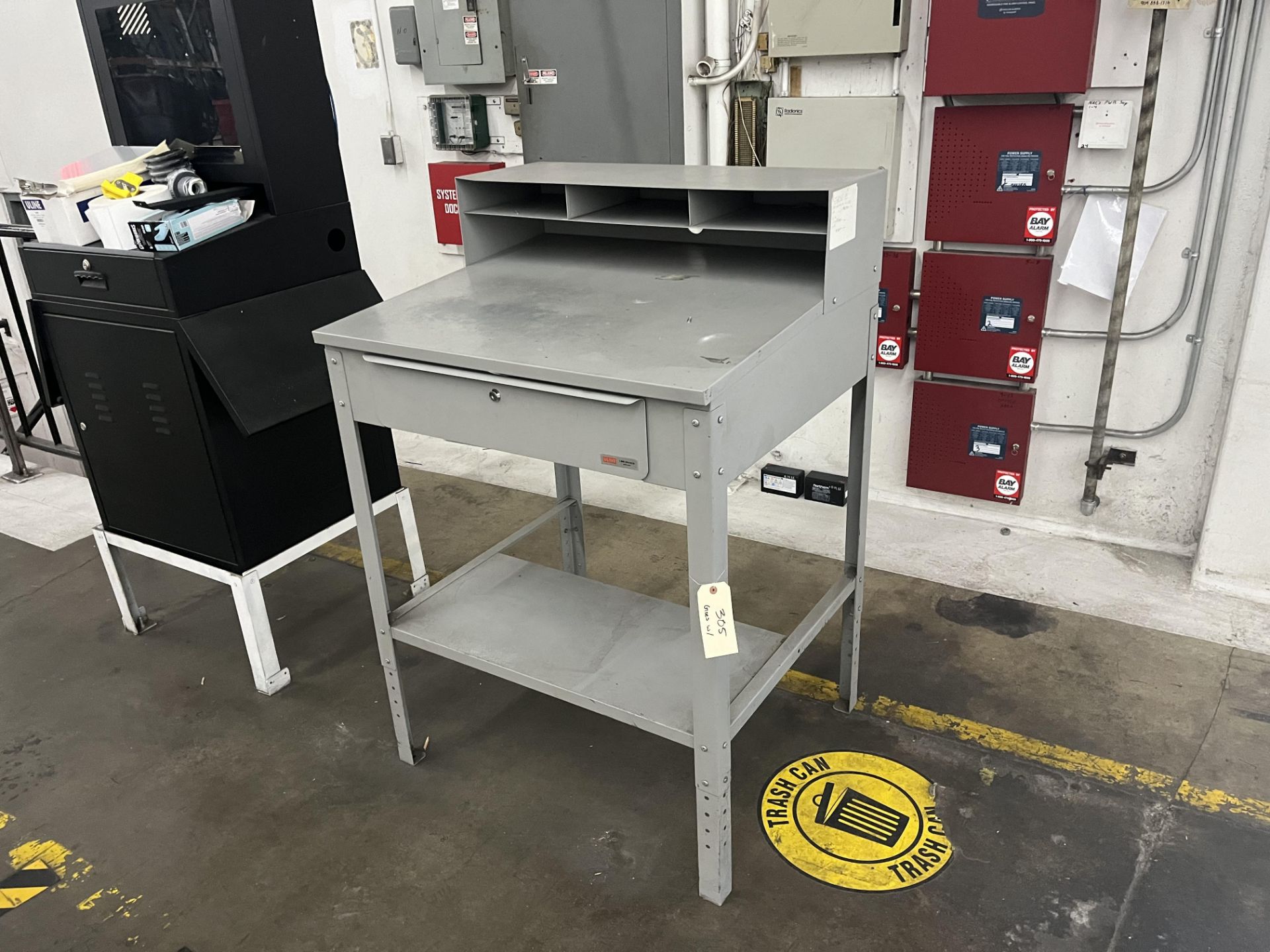 Qty. 6 Metal construction workstations. 35 in w x 30 in d Rigging Fee: $ 75 - Image 5 of 5