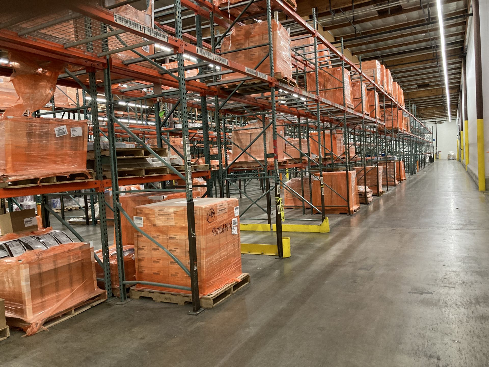 LOT OF 30 sections slotted pallet racking w/ supports, wire meshing, Rig Fee: $7,500 - Image 2 of 3