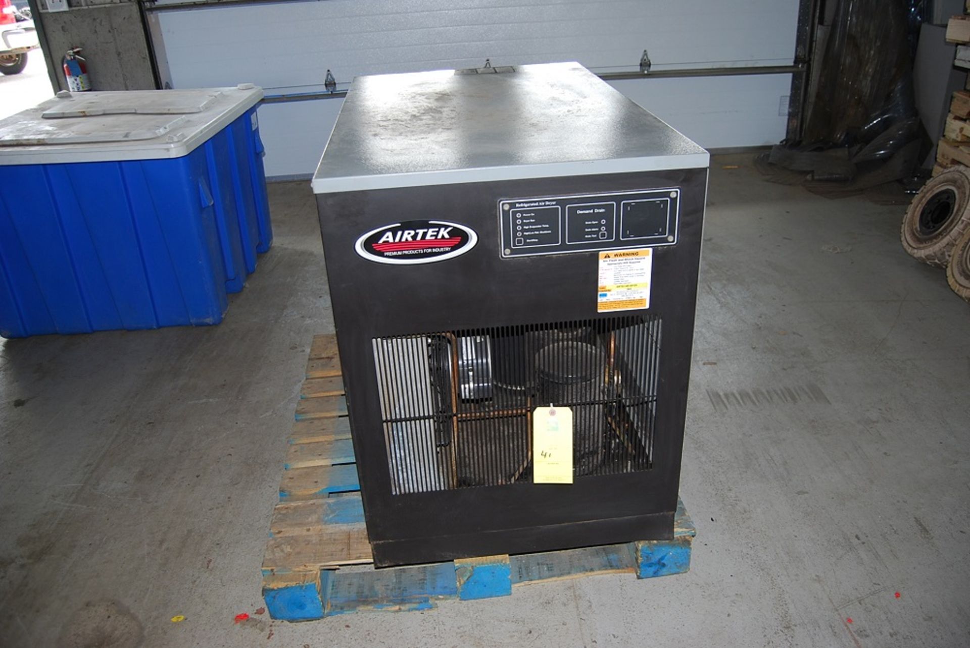 Airtek Air Dryer, Model: DA500, SN: 11C-D010820, 460 volts 3 phase, Foot print: 46" x 28" x 36" , - Image 3 of 6