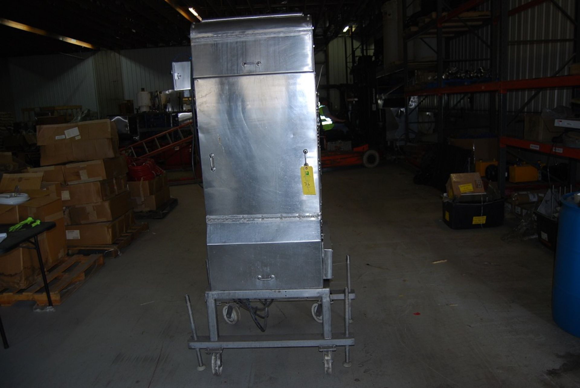 Lid Unscrambler, Manufacture Unknow, No Model or SN Foot print: 43" wide x 41" deep x 83" tall,