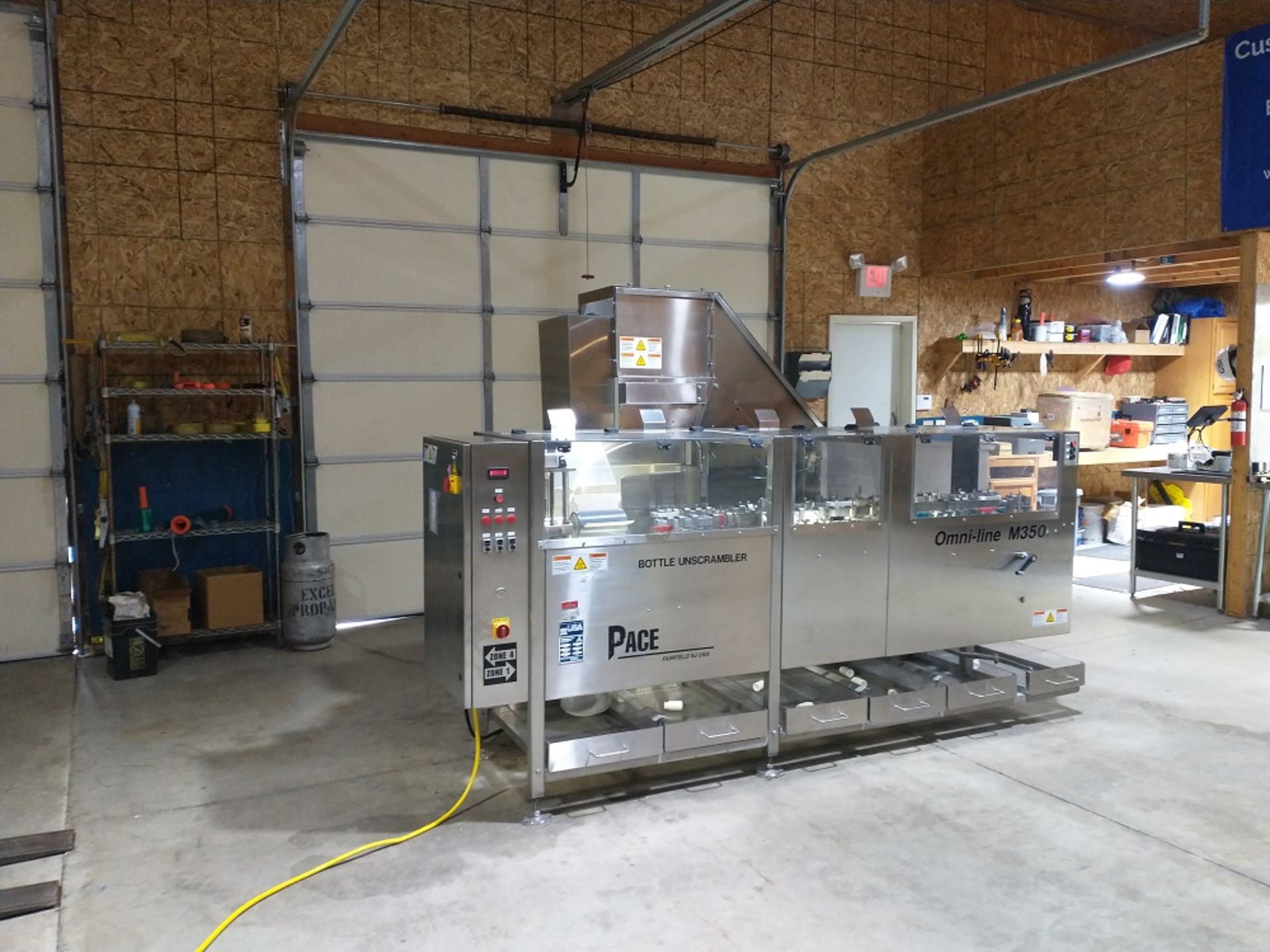 Pace Packaging Bottle Unscrambler Model M-350 S/N 2760 Nice M-350 with Air Cleaner 20 cubic foot bot - Image 2 of 9