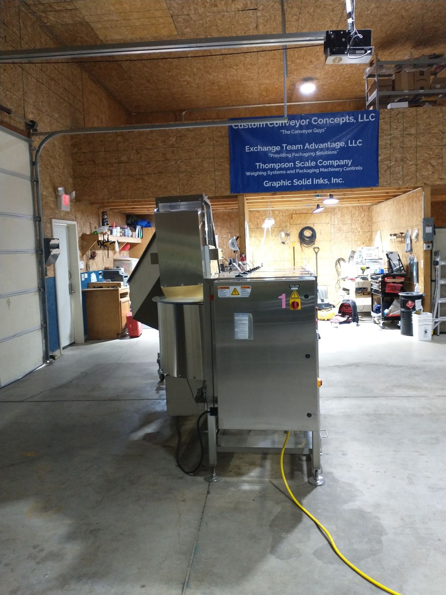 Pace Packaging Bottle Unscrambler Model M-350 S/N 2760 Nice M-350 with Air Cleaner 20 cubic foot bot - Image 3 of 9