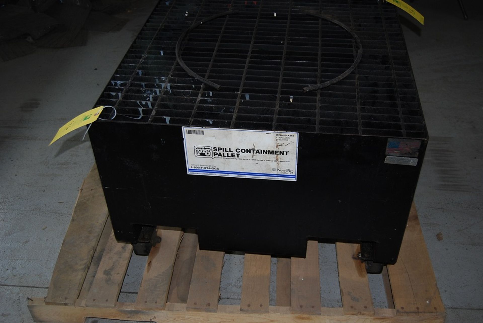 New Pig Spill Containment Pallet, Foot Print: 32.5" x 32.5" x 23" tall on casters - Image 2 of 5