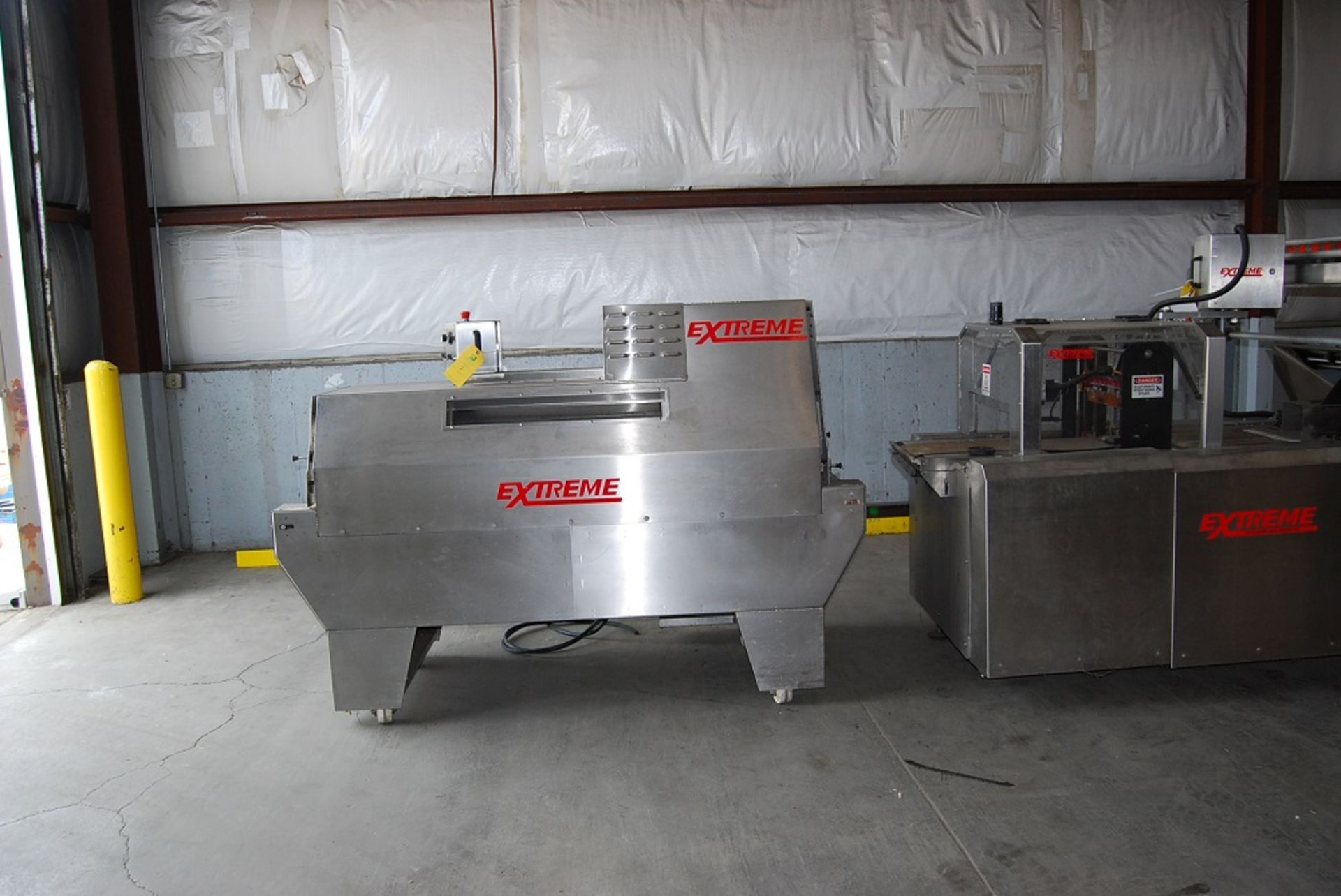 Extreme Packaging Machinery Flow Thru Wrapper, with Heat Tunnel, Model: AL18LS-X-B Rev 000, SN: P- - Image 6 of 20