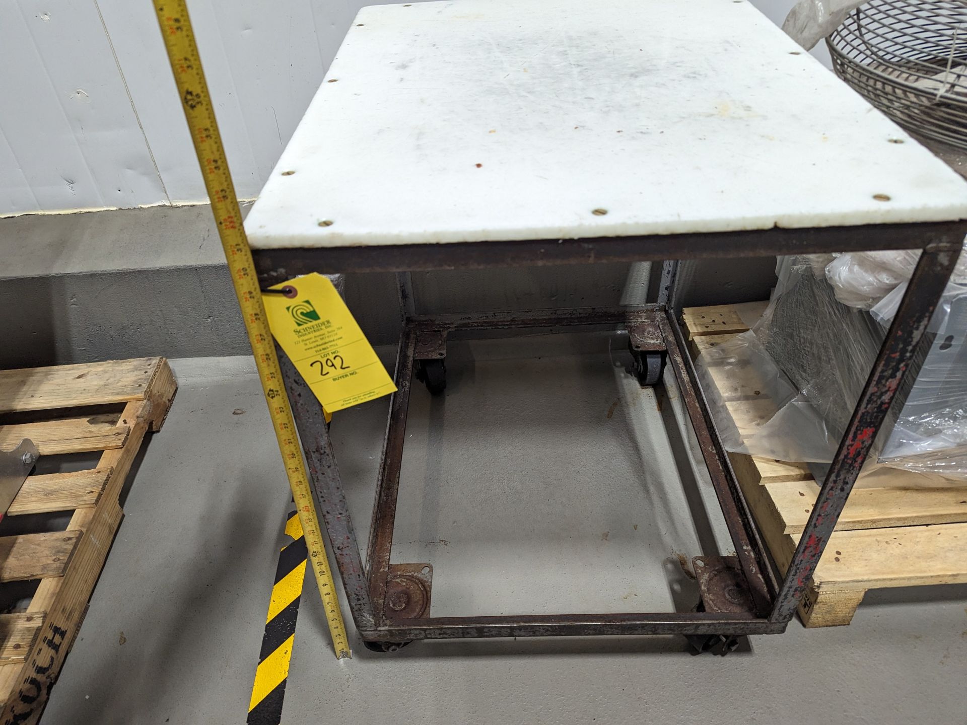 UHMW Top Prep Table, Surface 31in x 24in 31x24x31 - Image 2 of 3