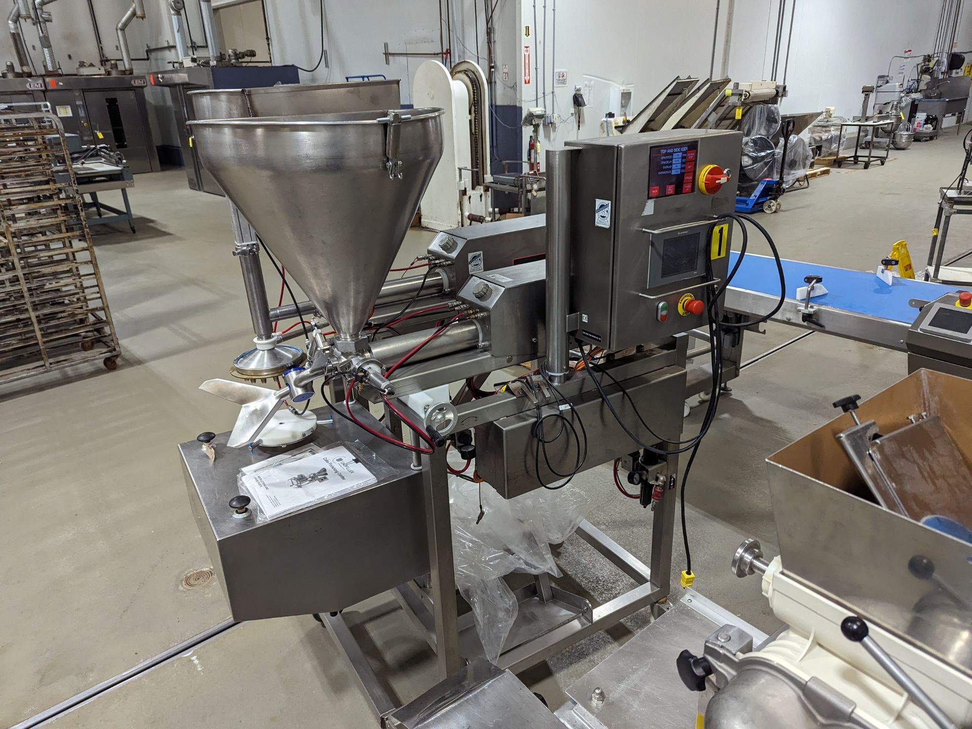 Unifiller CFC Cake Finishing Center, Dimensions LxWxH: 60x36x73 - Image 4 of 7