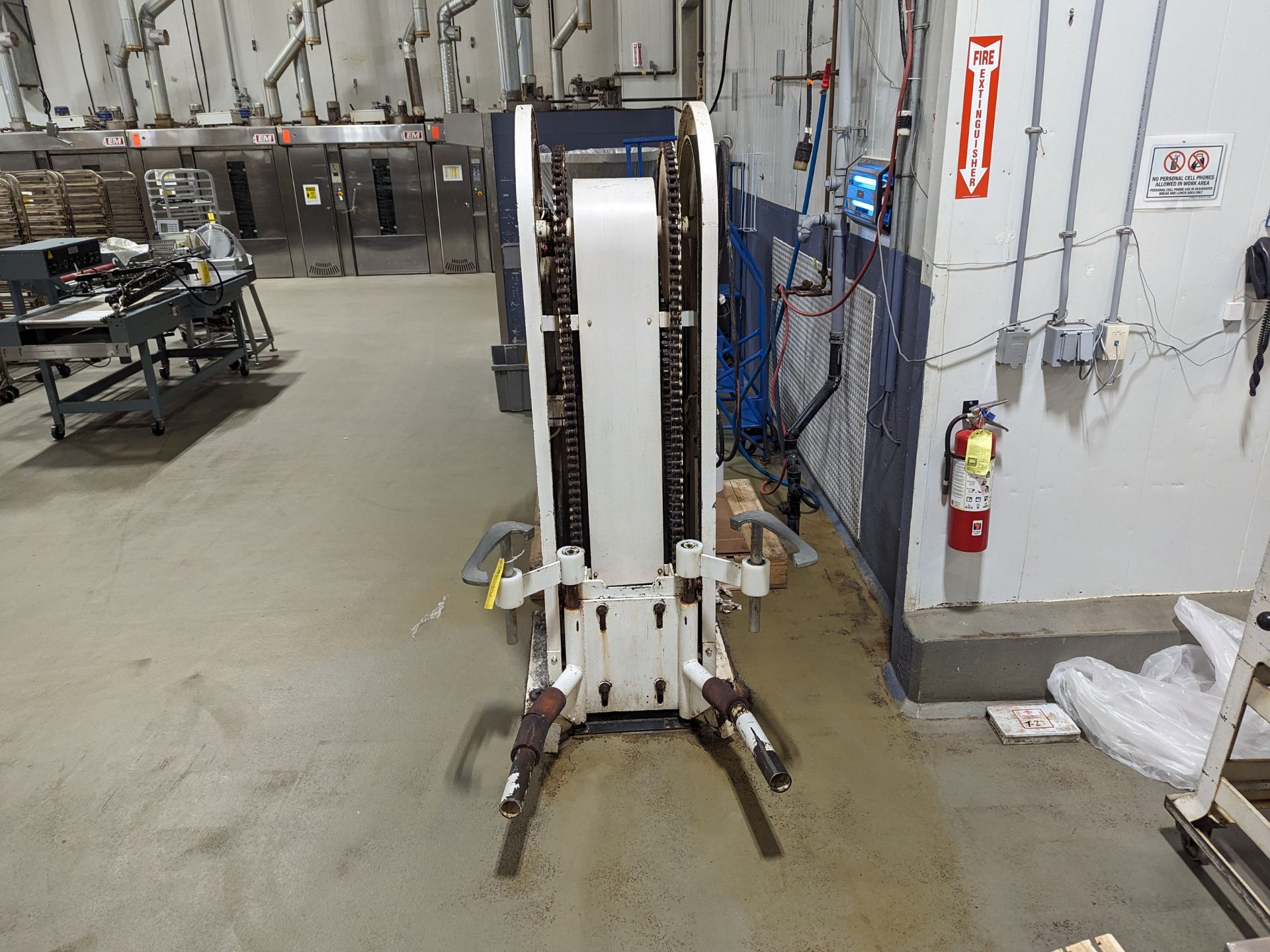 Hebekipper HK150 1000kg Bowl Lift, Dimensions LxWxH: 56x34x83 - Image 2 of 6