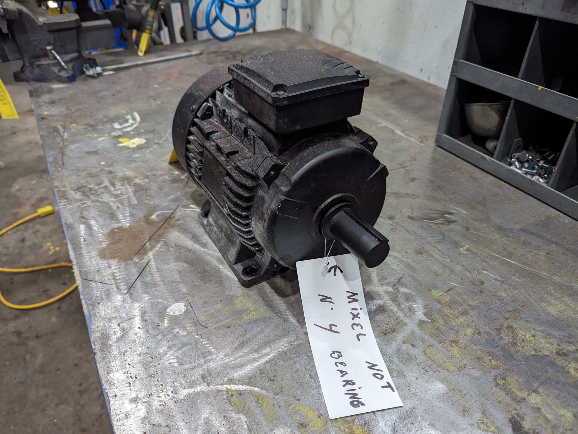 New Lafert Motor, 1.8kW, 208-220V 1700RPM 16x9x11 - Bild 3 aus 3