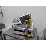 Berkel 818 Deli Slicer, Dimensions LxWxH: 25x16x25