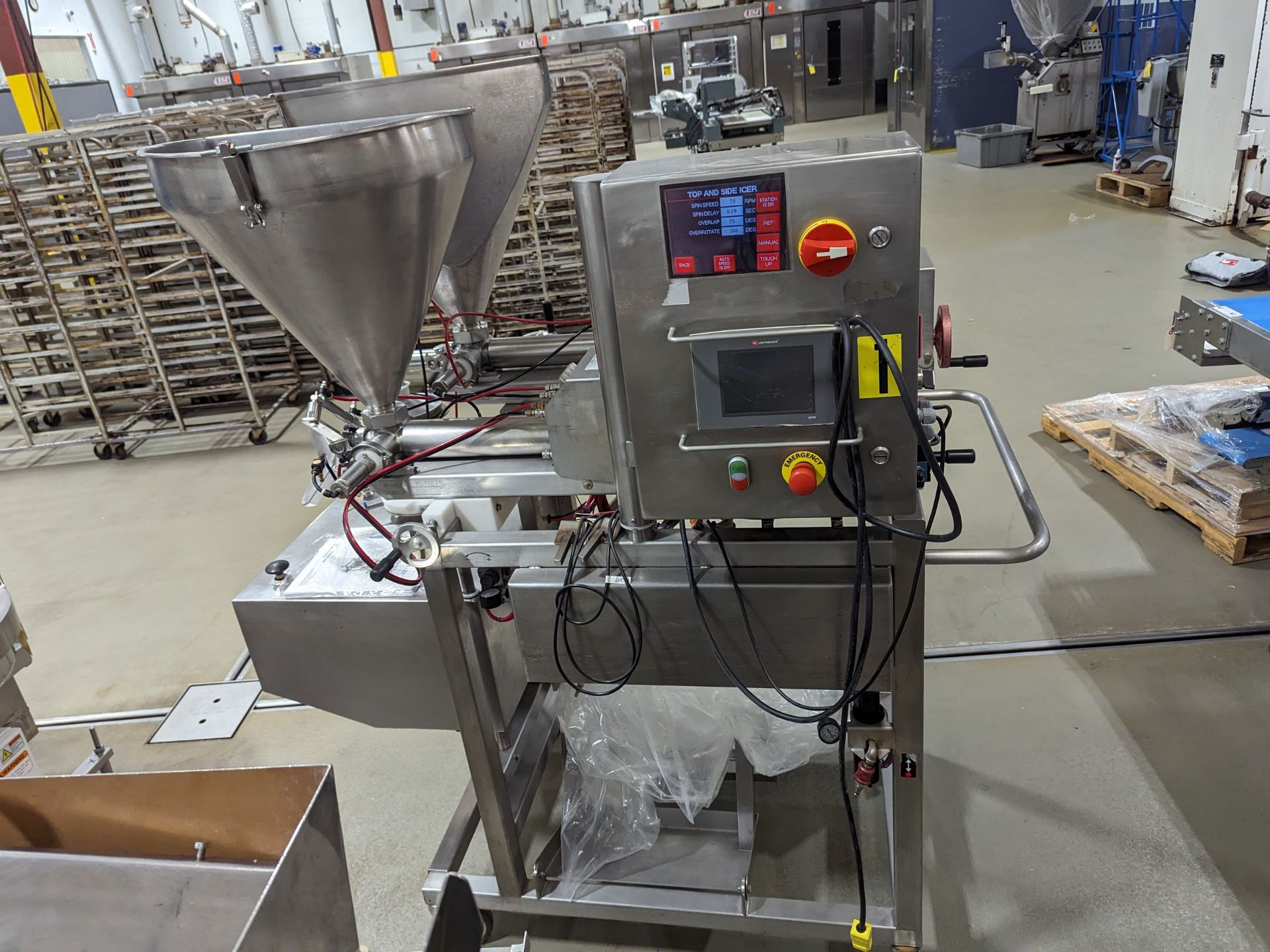 Unifiller CFC Cake Finishing Center, Dimensions LxWxH: 60x36x73 - Image 5 of 7
