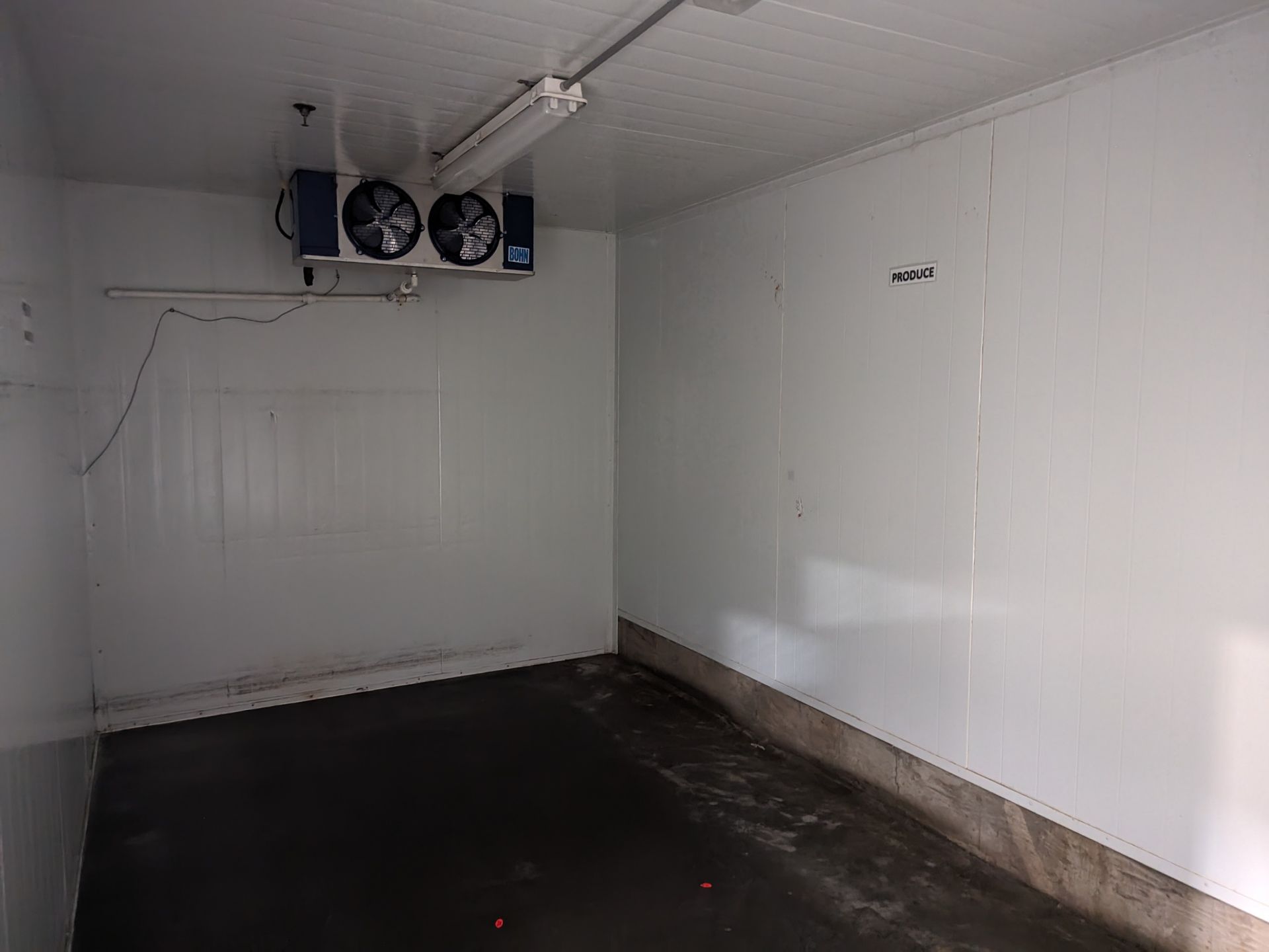 Two Room Walk In Cooler, Overall 33' x 10' x 113" Does not include rear wall. Evaporators - Image 8 of 16