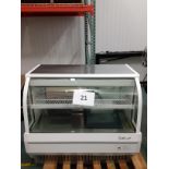 Turbo Air Low Profile Horizontal Air Curtain Display Case 14/7 CU White Model TCDD-48-2-L(w) S/N TDL
