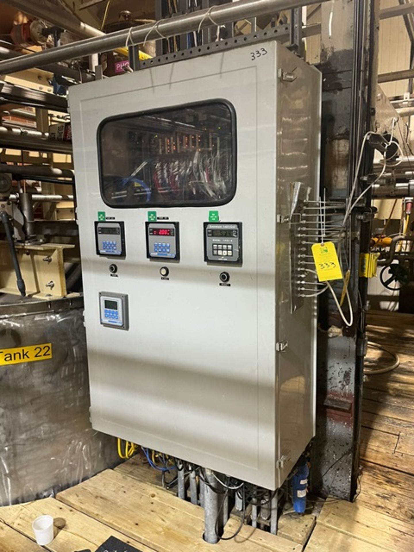 Rosemont Analytical Electric Control Panel, Rigging & Loading Fee: $600