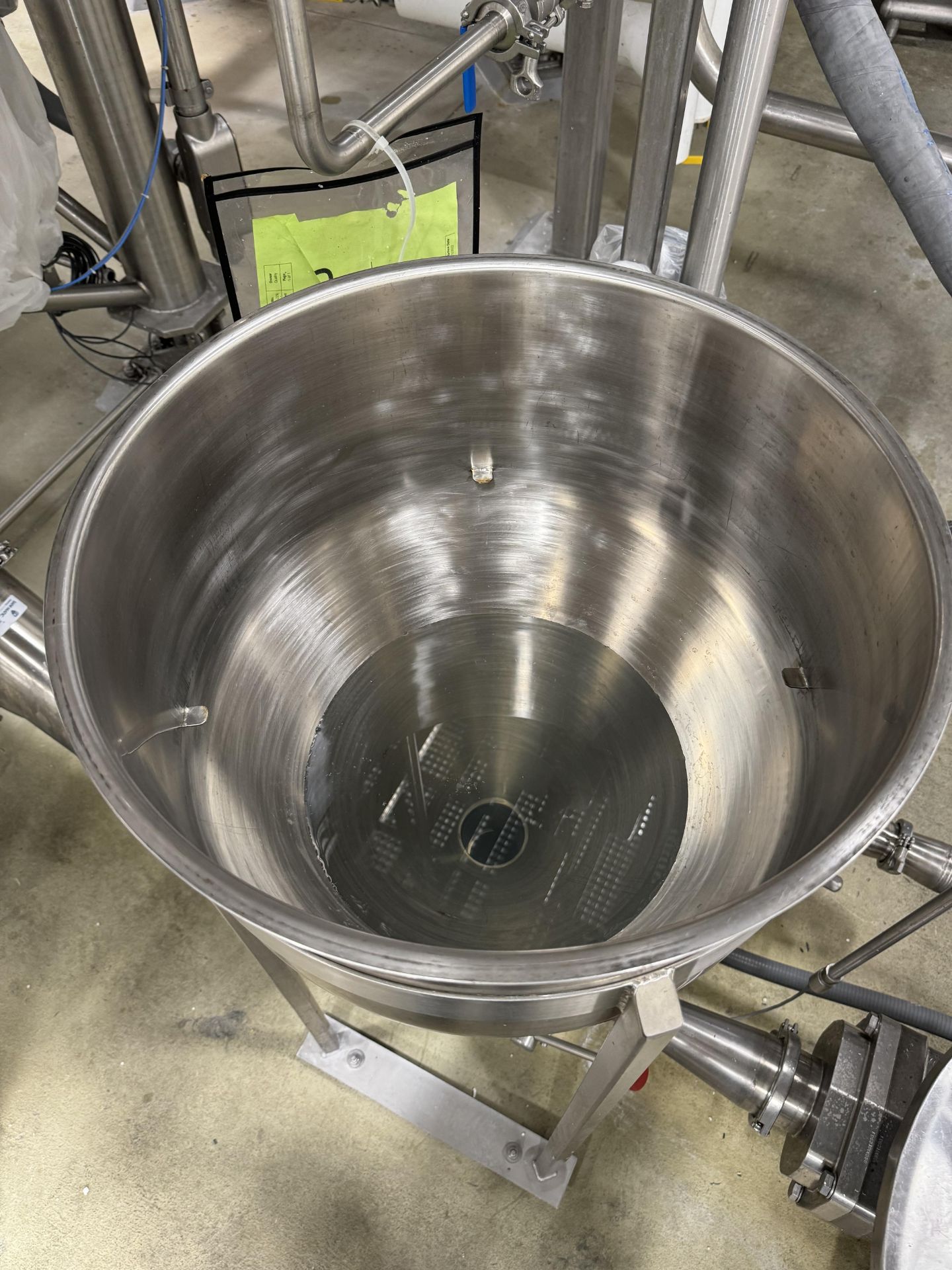 Powder Blending Funnel, Rigging Fee $150