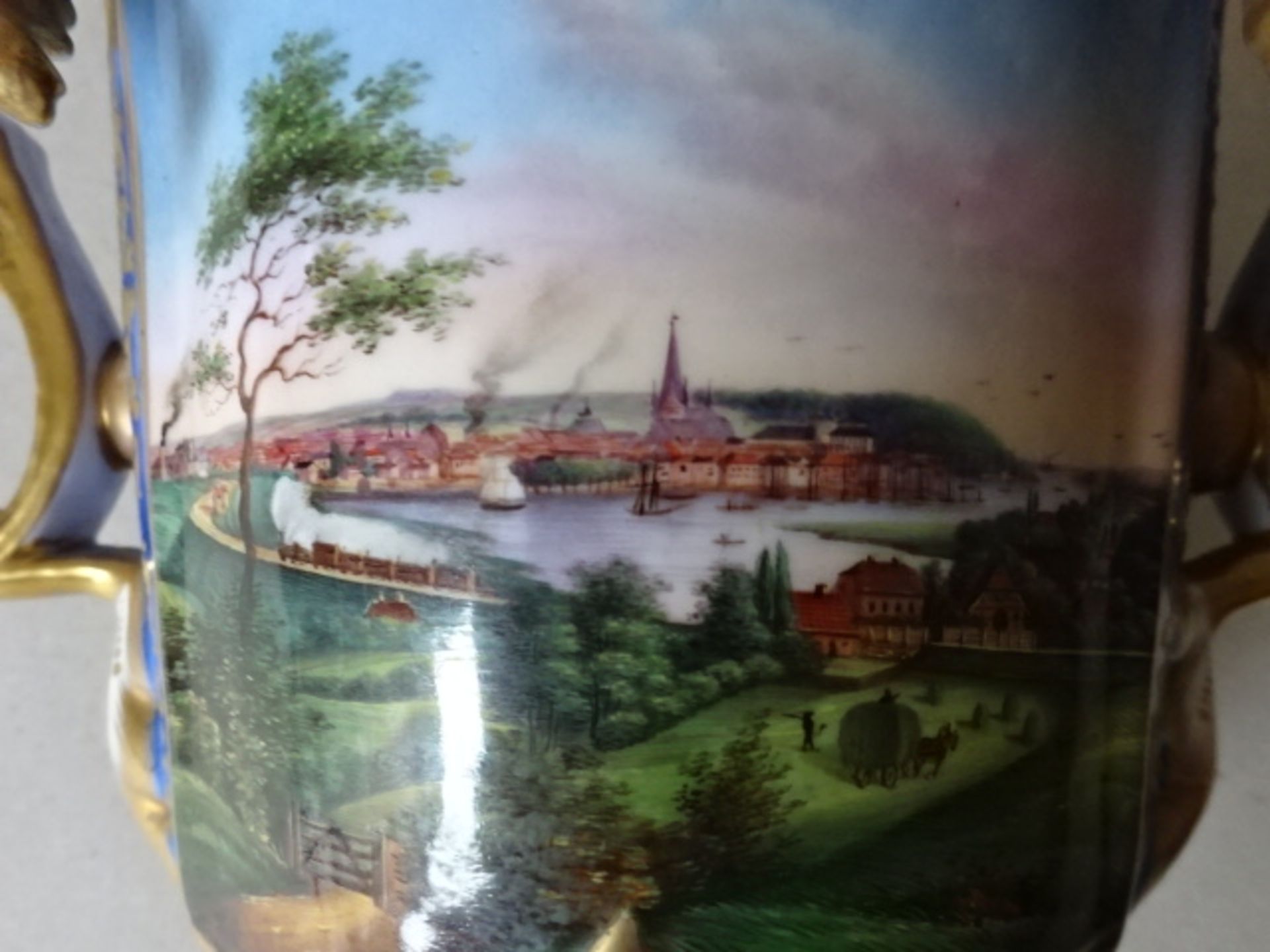 Vase Kiel mit Eisenbahn - Bild 4 aus 5