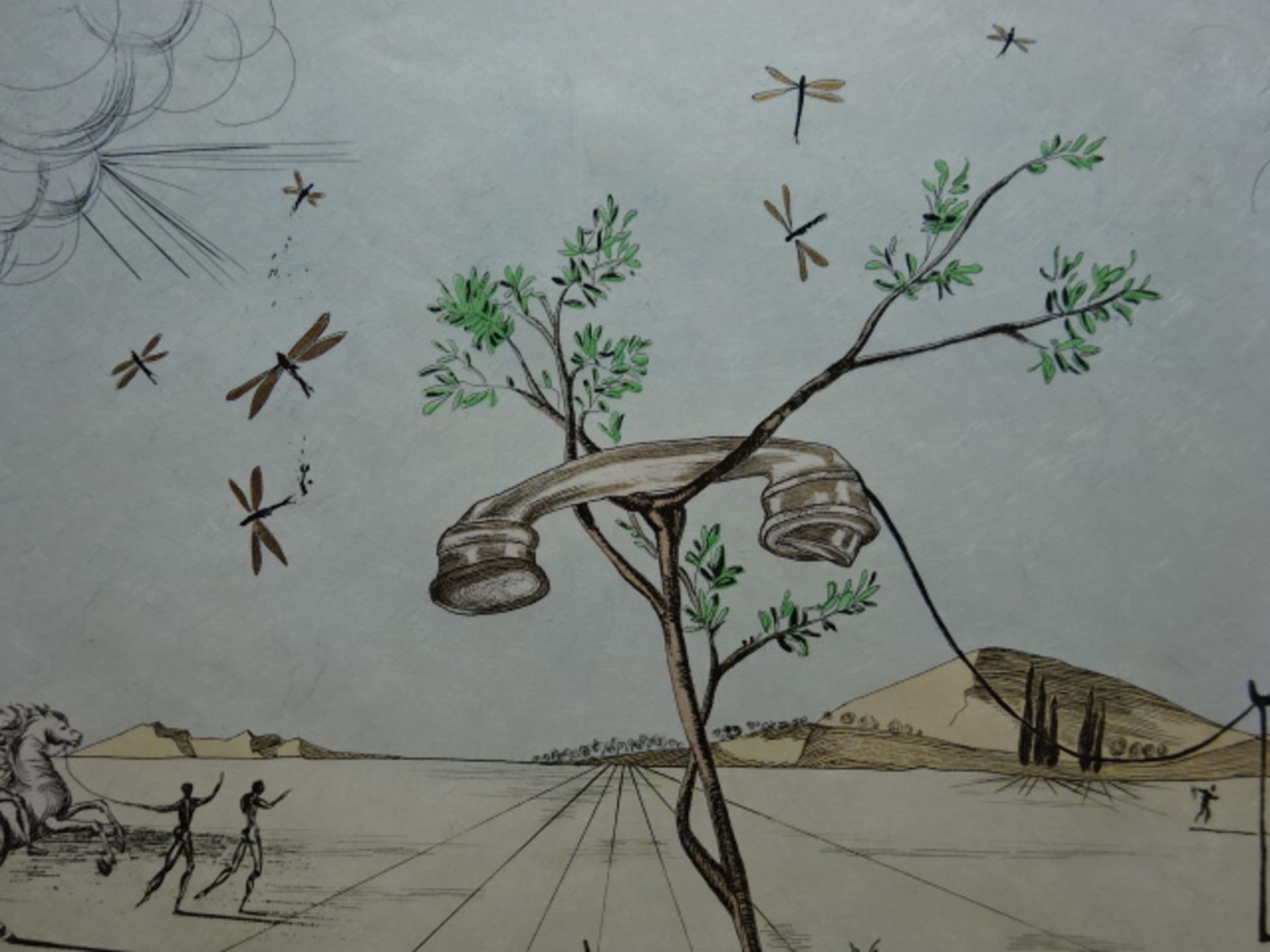 Dalí - Körperloses Telefon in Wüste - Image 3 of 8