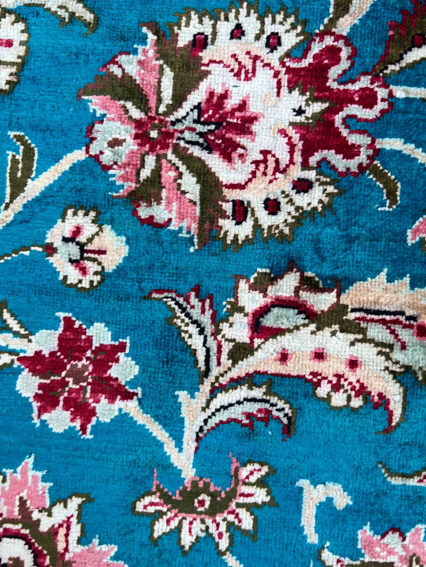 Ghom oriental rug. Silk. Signed. - Image 13 of 17