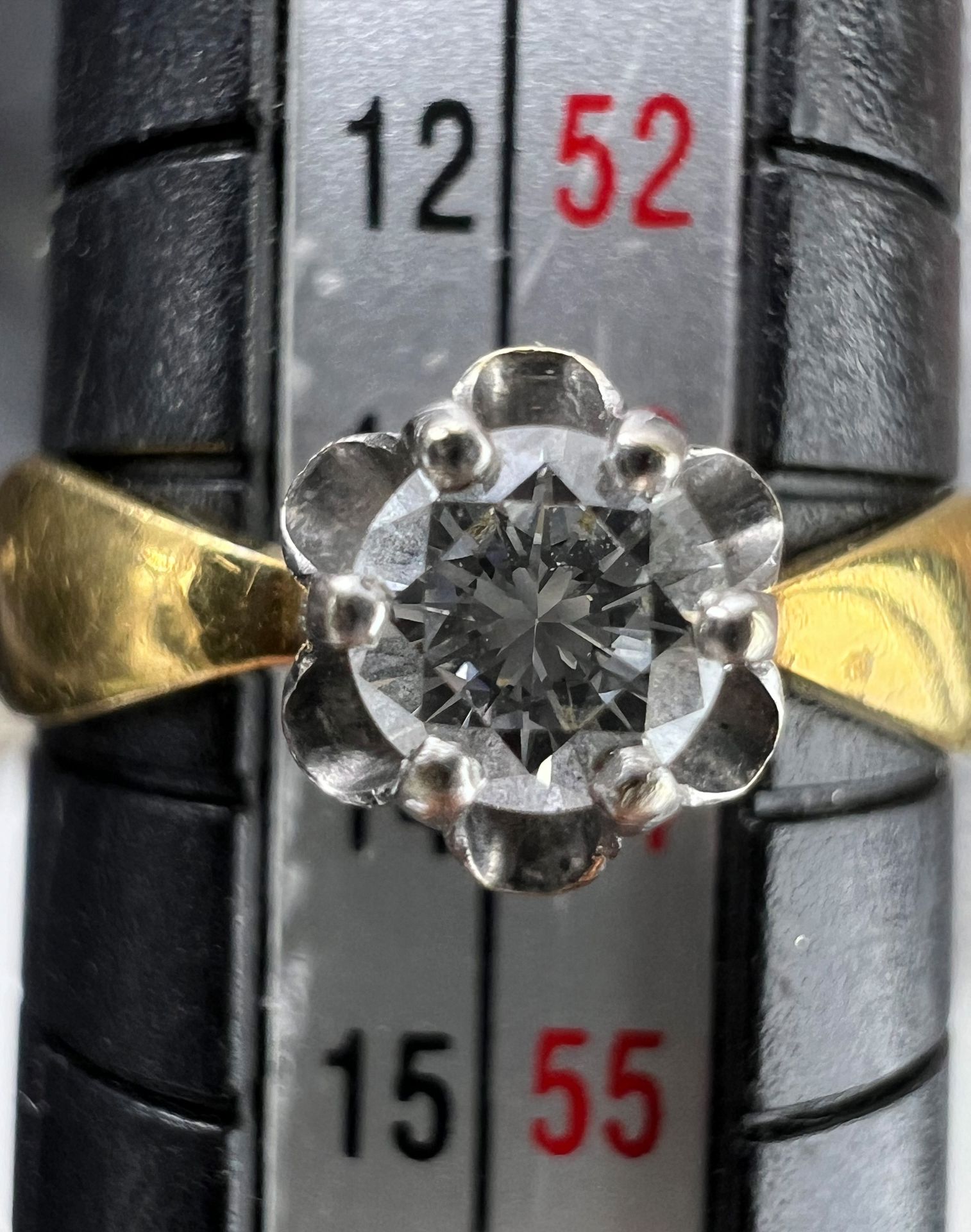 Solitaire ring. 900 yellow gold. 1 diamond of approx. 0.17-0.20 ct. - Image 6 of 8