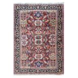 Mahal. Oriental carpet. Circa 1910/20.