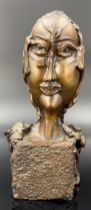 Paul WUNDERLICH (1927 - 2010). Bronze. "Tête d'une Femme".