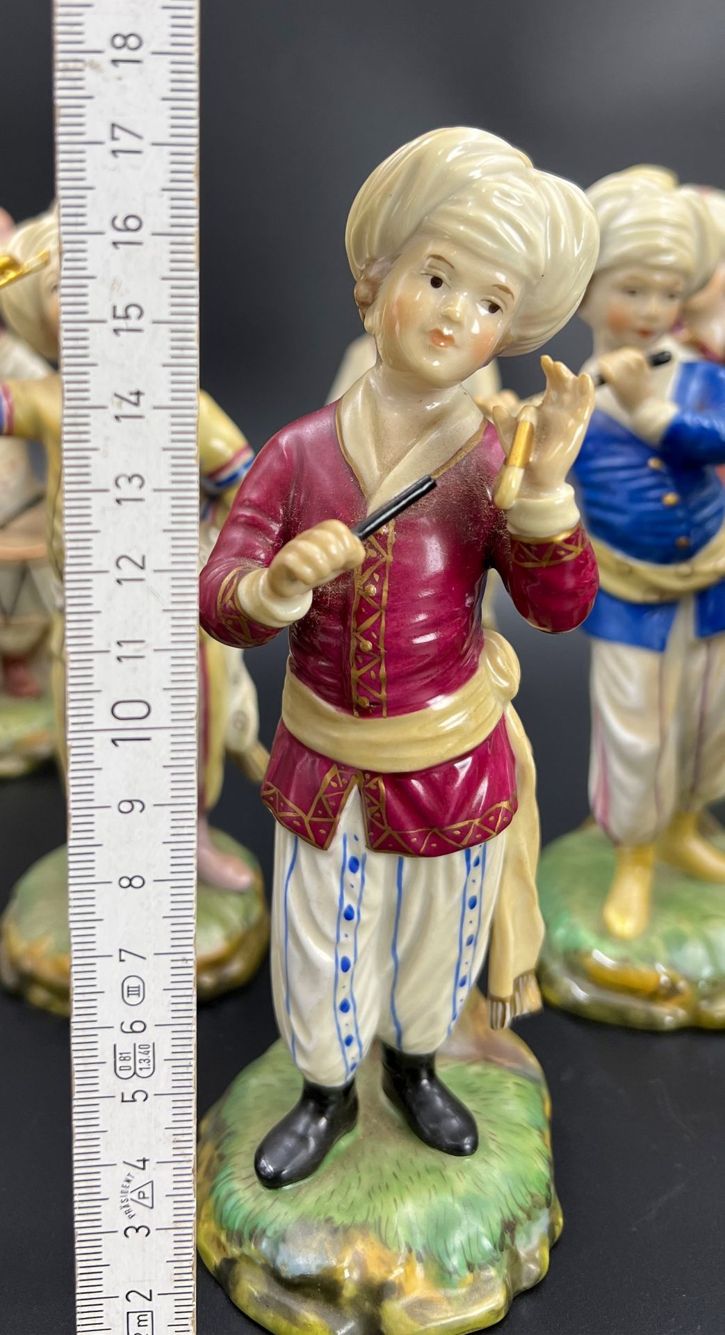 12 figurines "Türkenkapelle. Höchster Porzellanmanufaktur. - Image 16 of 16