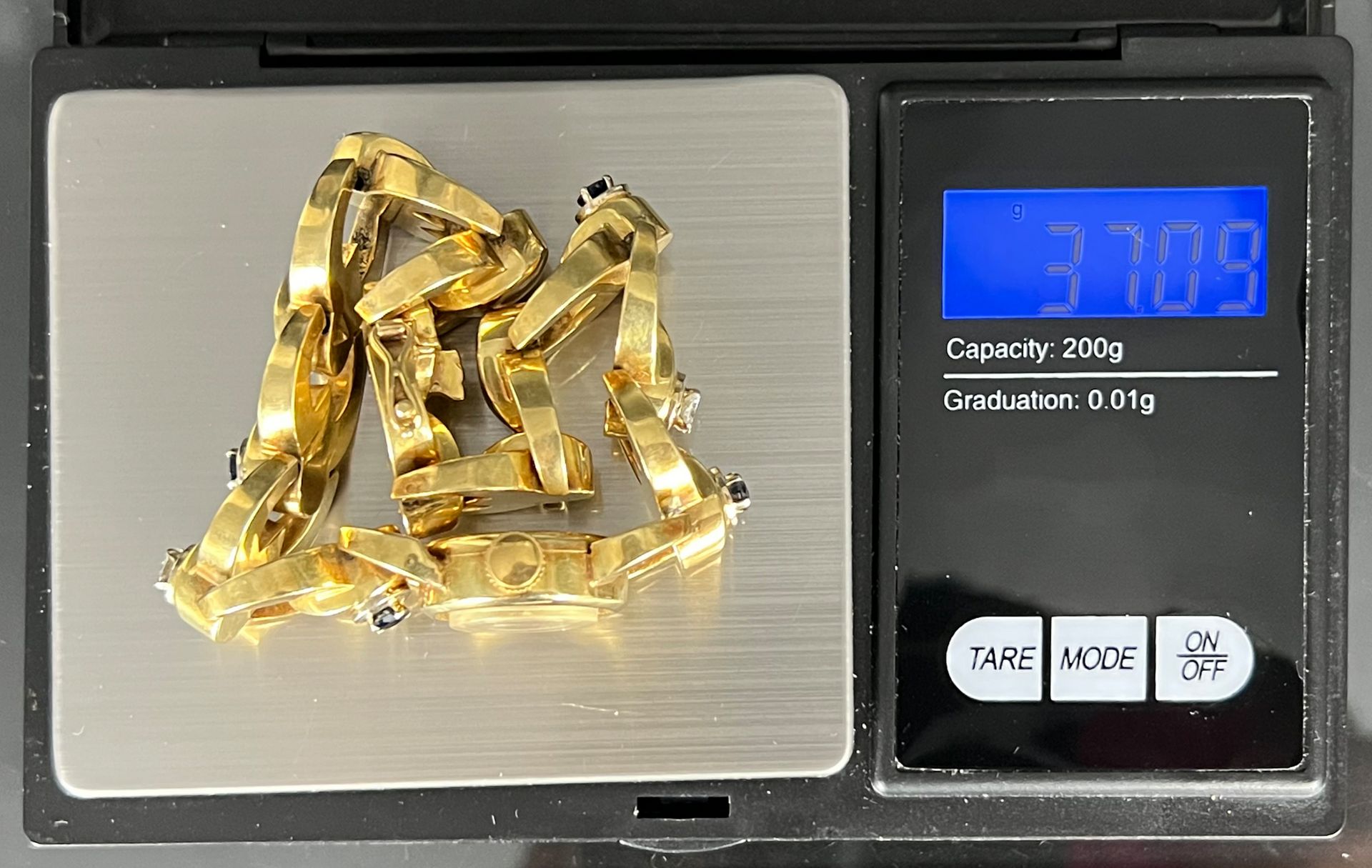 Ladies' wristwatch GIRARD-PERREGAUX. 585 yellow gold. 2 brilliant-cut diamonds. 4 sapphires. - Image 10 of 10