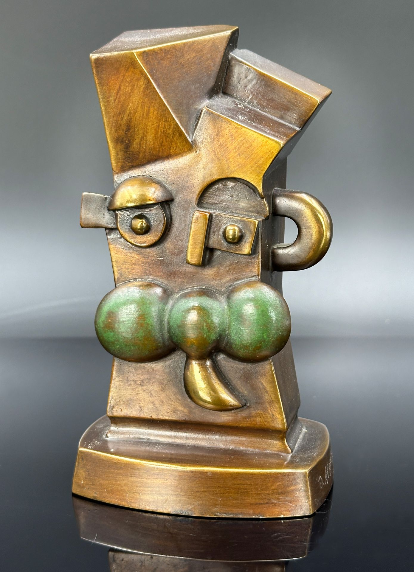 Otmar ALT (1940). Bronze. "The watchman". 2005.