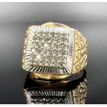 Solid men's ring. 585 yellow gold and white gold. 36 small diamonds.