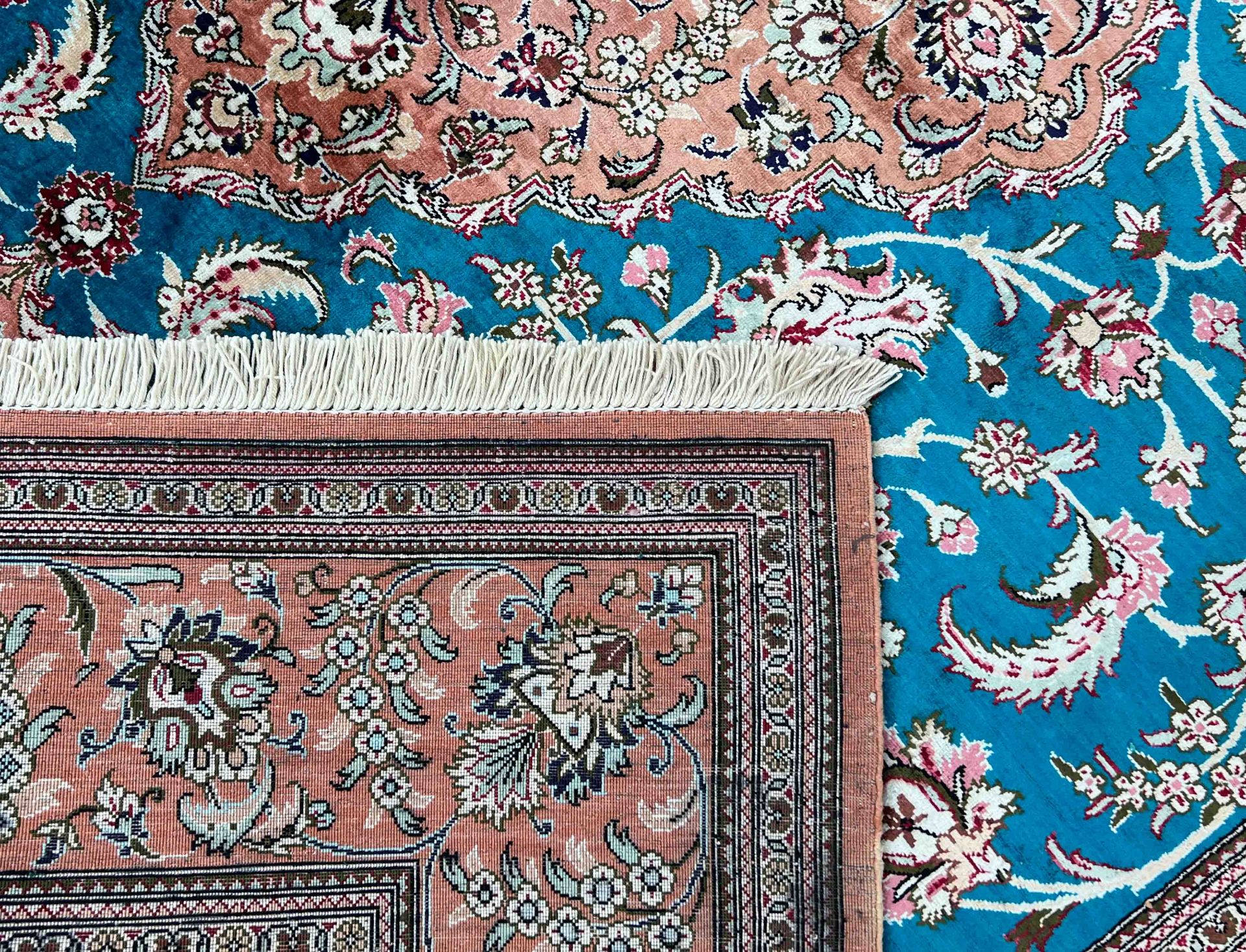 Ghom oriental rug. Silk. Signed. - Image 15 of 17