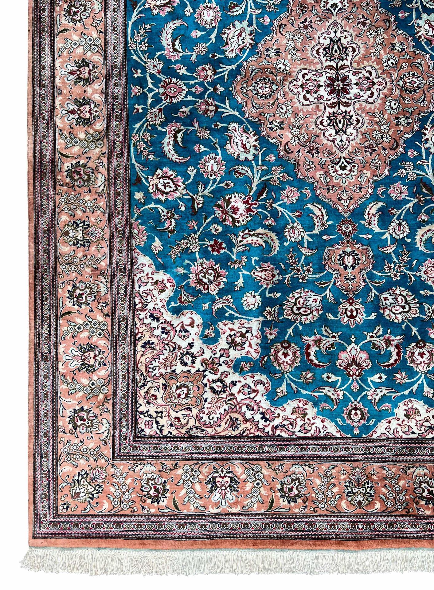 Ghom oriental rug. Silk. Signed. - Image 7 of 17