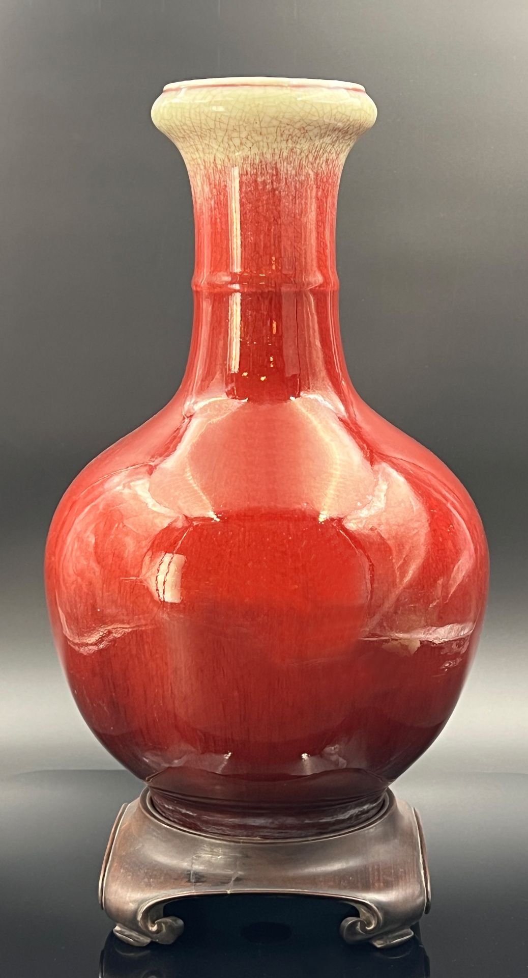 Vase SANG DE BOEUF GLAZE. China. Wohl 19. Jahrhundert. - Bild 2 aus 8