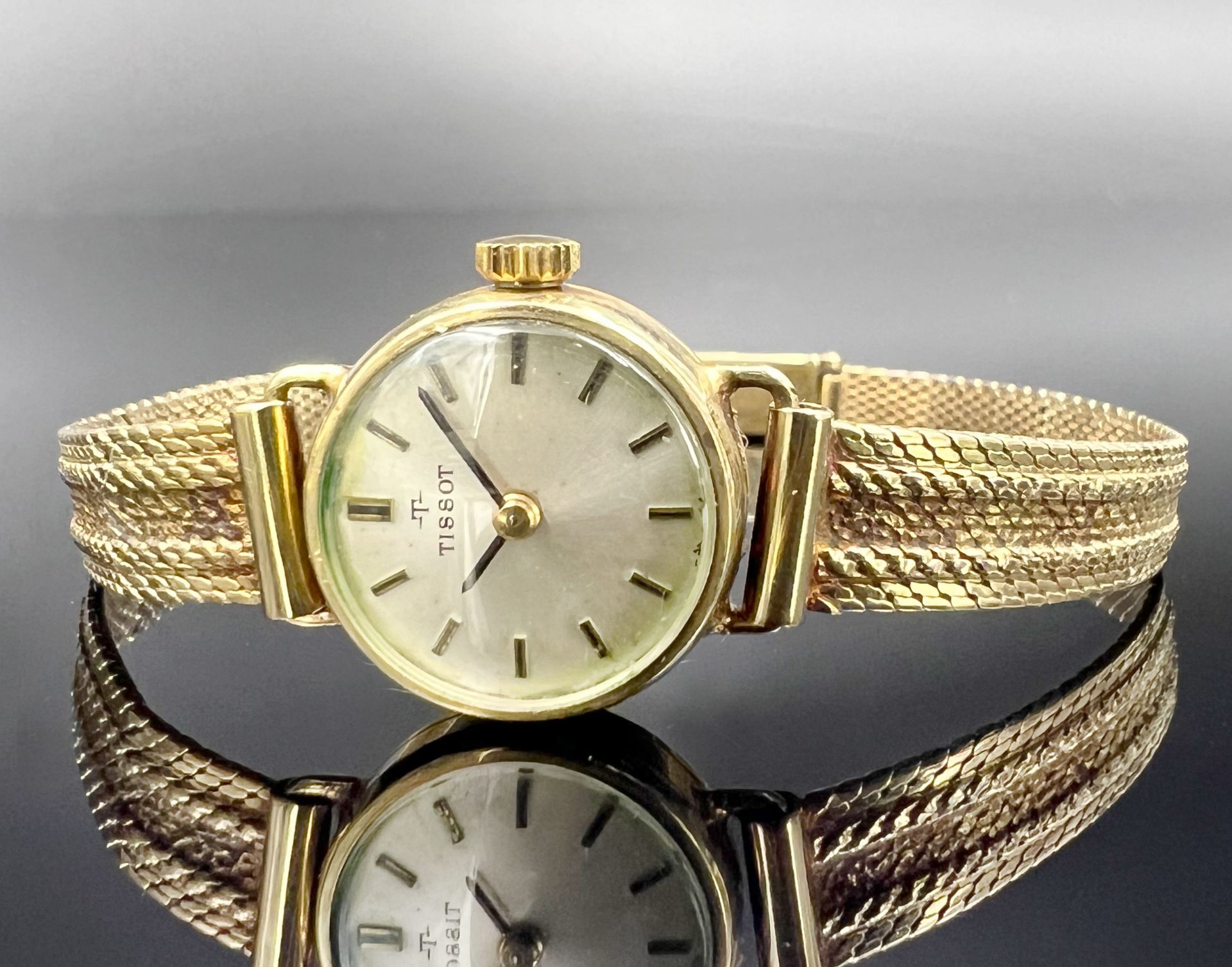 Ladies' wristwatch TISSOT. 585 yellow gold. 1960s.
