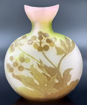 Ovale Vase. Emile GALLÉ (1846 - 1904). Um 1900.