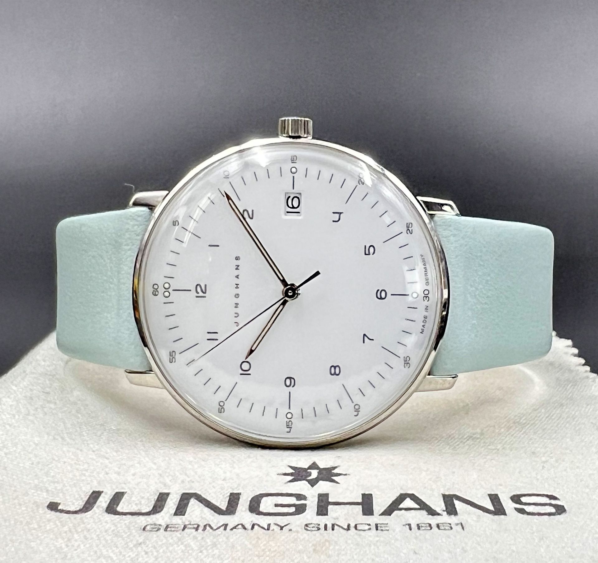 Ladies' wristwatch JUNGHANS Max Bill. Ref. 047/4254.00. No. 00109.