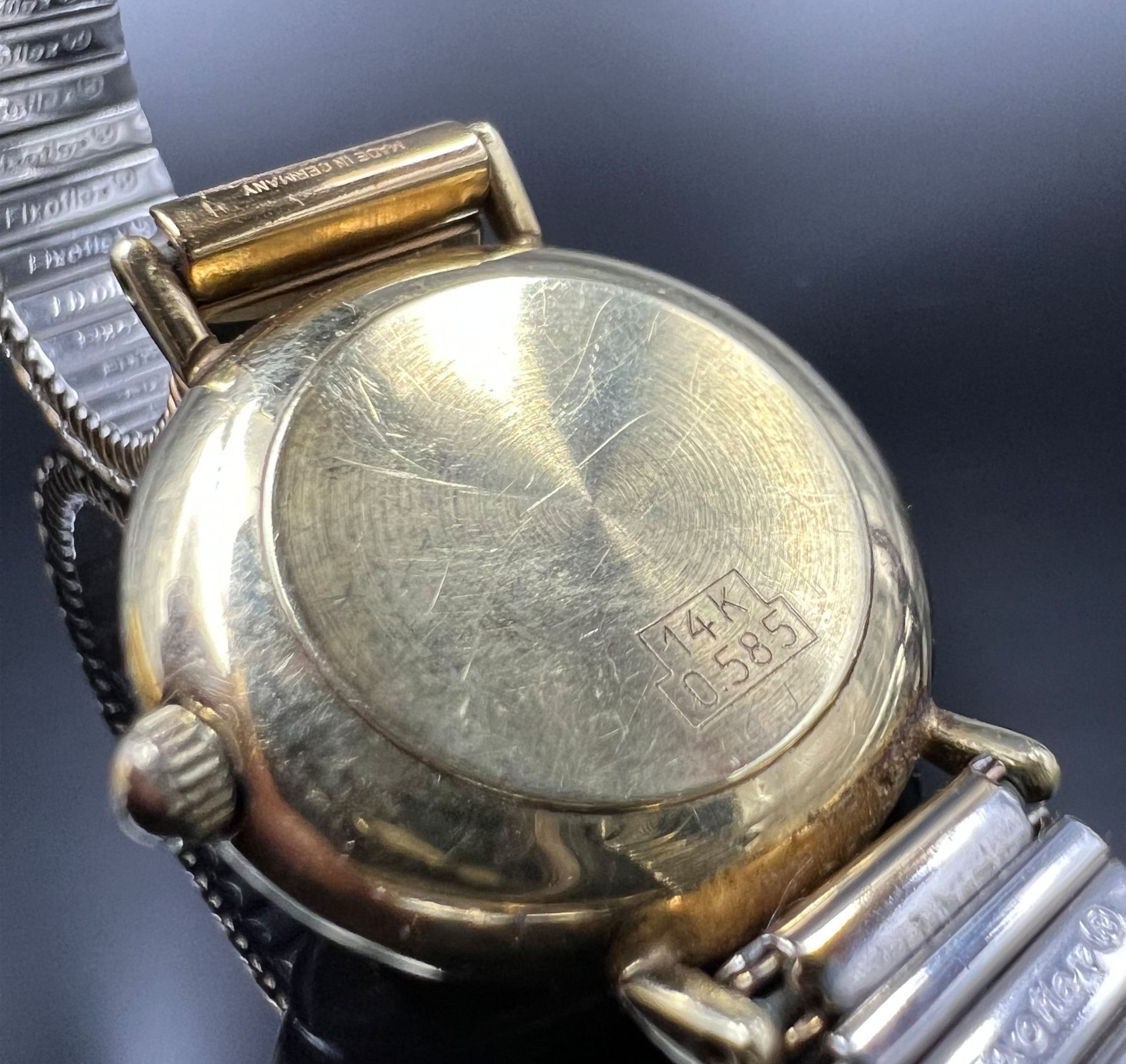 CELECTION wristwatch. Case 585 yellow gold. Quartz. - Image 5 of 5