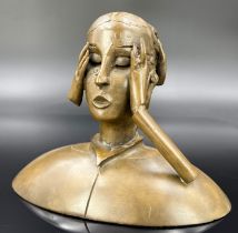 Paul WUNDERLICH (1927 - 2010). Bronze. "Lauranas Echo". 1995.